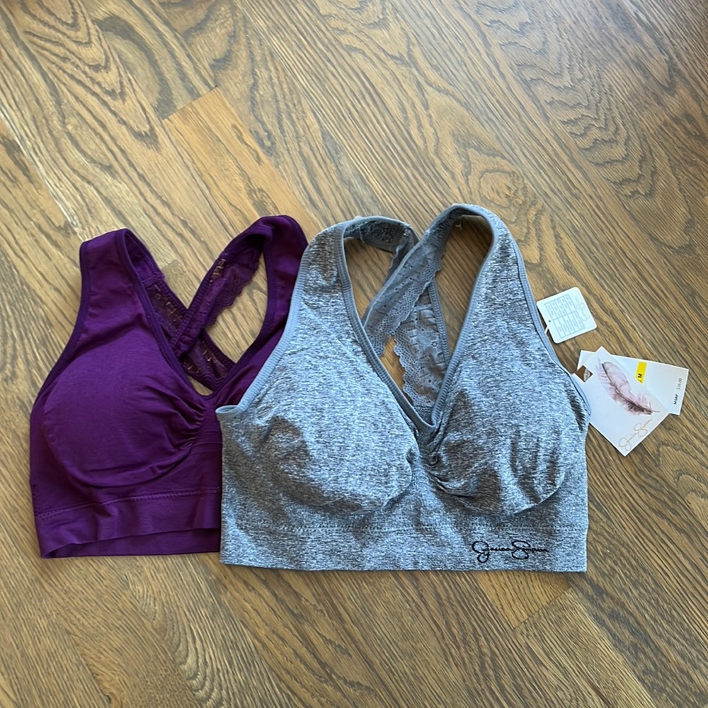 NWT 2 pack Women’s Jessica Simpson Bras with removable pads, size Medium